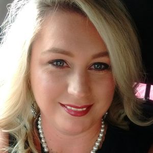 Meet your Posher, Missy